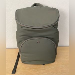 Lululemon New Parent Backpack 17L